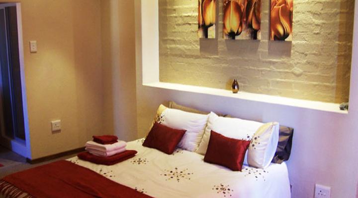 The Orange Apple Guest Lodge