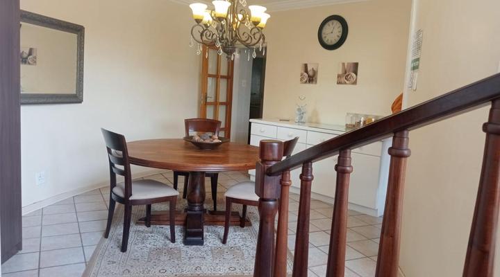 Thatchville Guesthouse