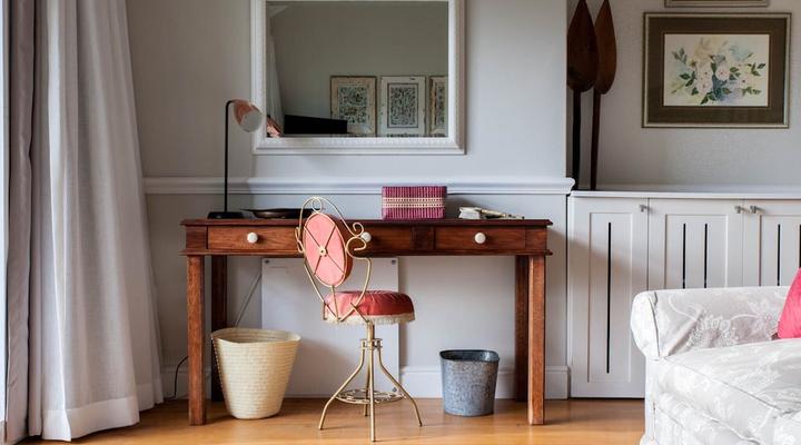 Emily Moon River Lodge