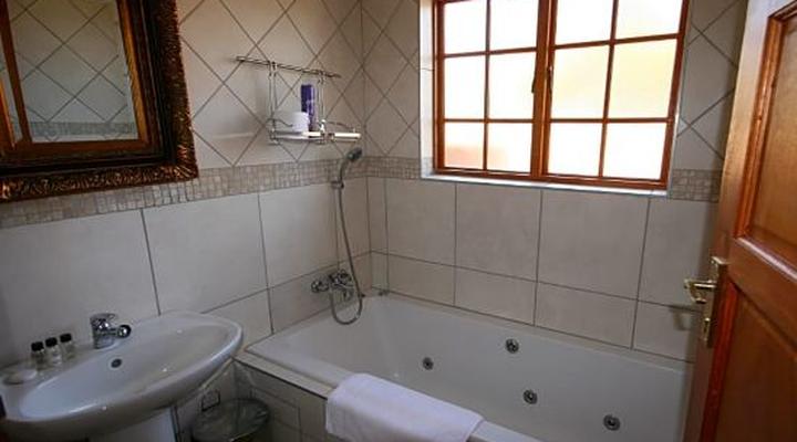 Fourways Gardens Guest Estate