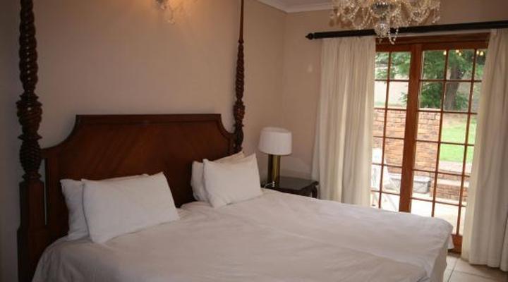 Fourways Gardens Guest Estate