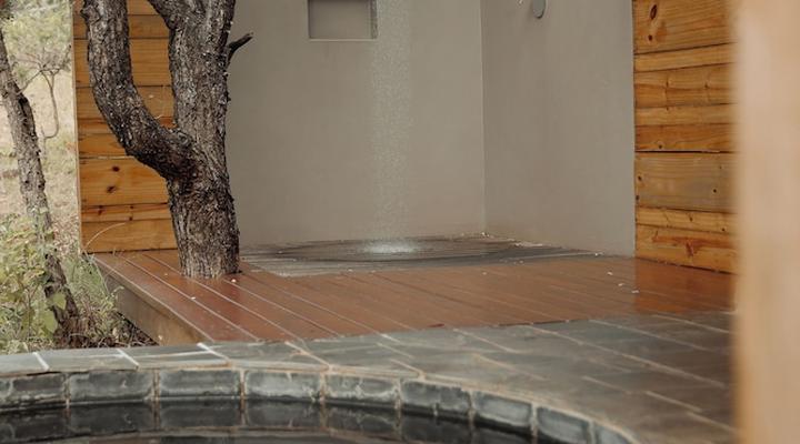 Leopard Mountain Safari Lodge