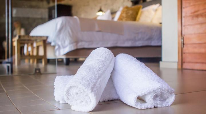 Leopard Mountain Safari Lodge