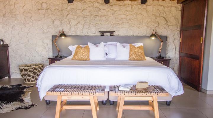 Leopard Mountain Safari Lodge