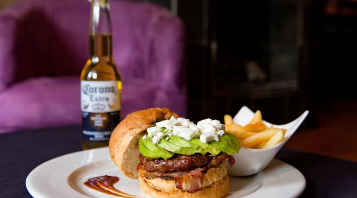 Cape Town Lodge Hotel