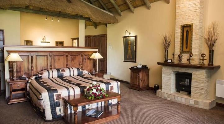 Cathedral Peak Hotel