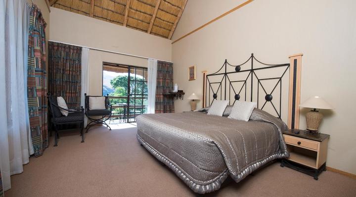 Cathedral Peak Hotel