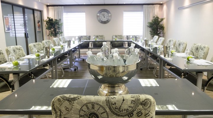 Feathers Boutique Hotel