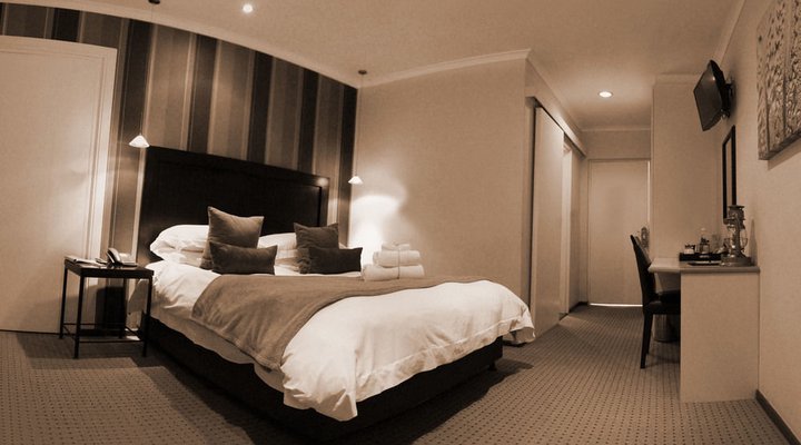 Feathers Boutique Hotel
