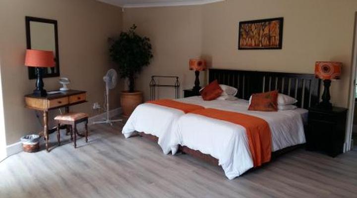 Mooring House Guest Lodge