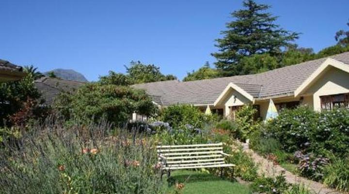 Mooring House Guest Lodge