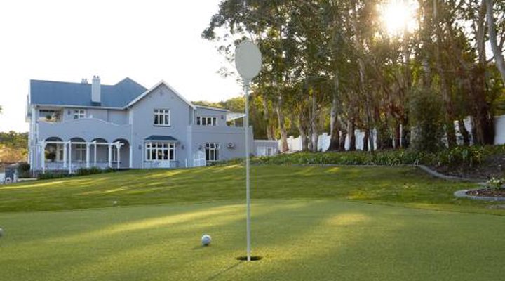 Parkes Manor