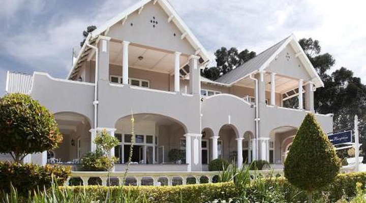 Parkes Manor
