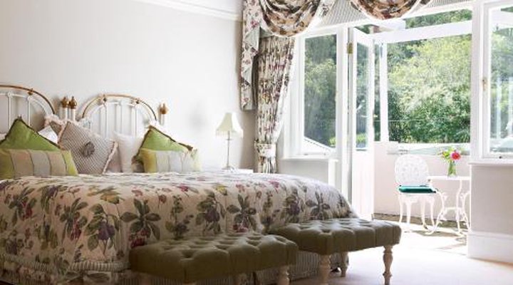 Parkes Manor