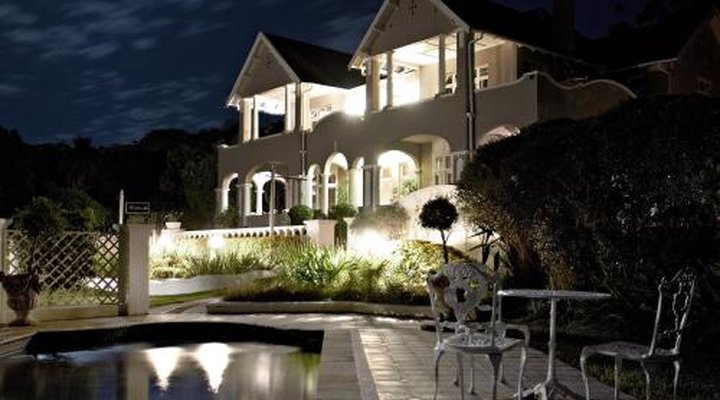 Parkes Manor