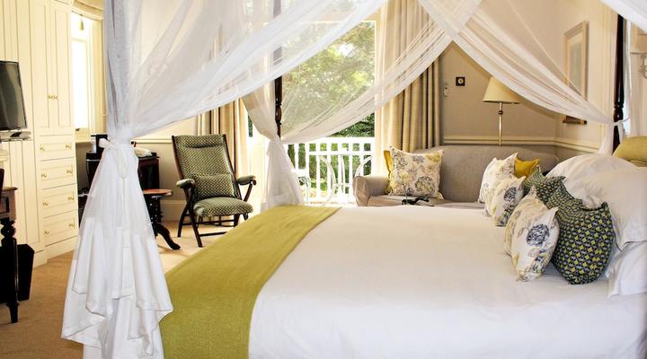 Hacklewood Hill Country House