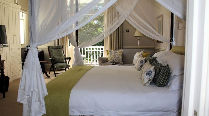 Hacklewood Hill Country House