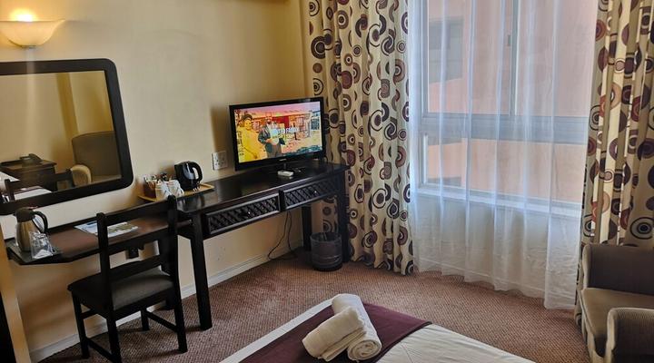 Gooderson Tropicana Hotel