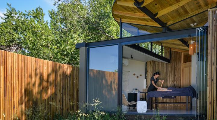 Lion Sands River Lodge