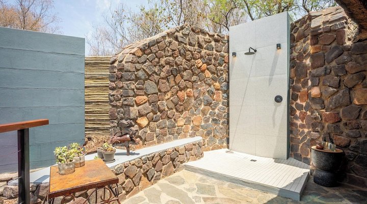 Tuningi Safari Lodge