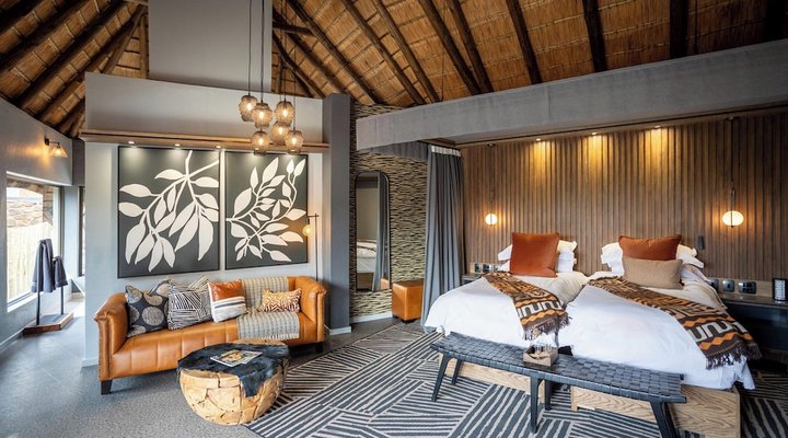 Tuningi Safari Lodge