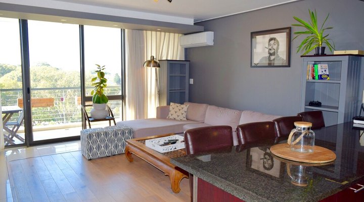 Green Point Apartment