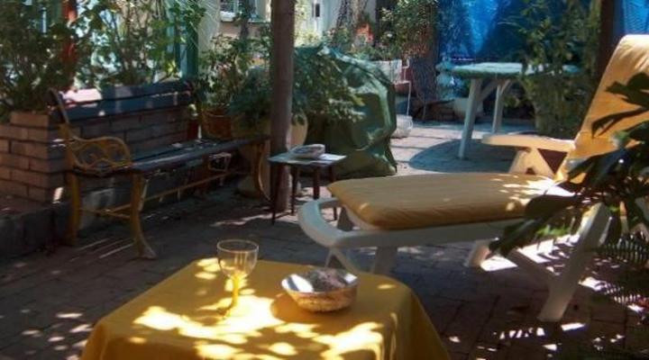 Rachel's Home from Home