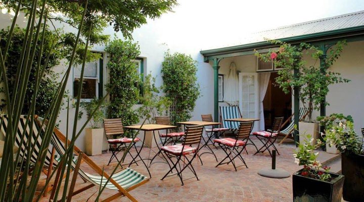 Nine Flowers Guest House