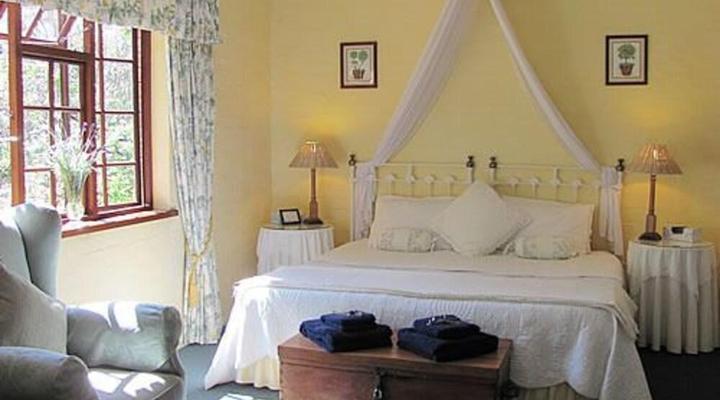 Kingfisher Country House