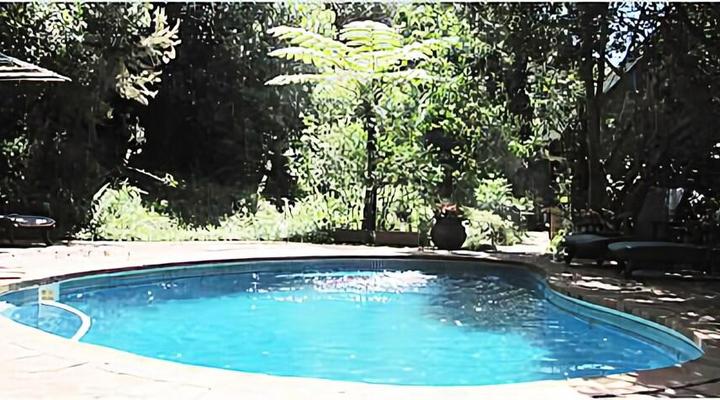 Kingfisher Country House