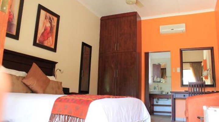 DuneSide Guest House