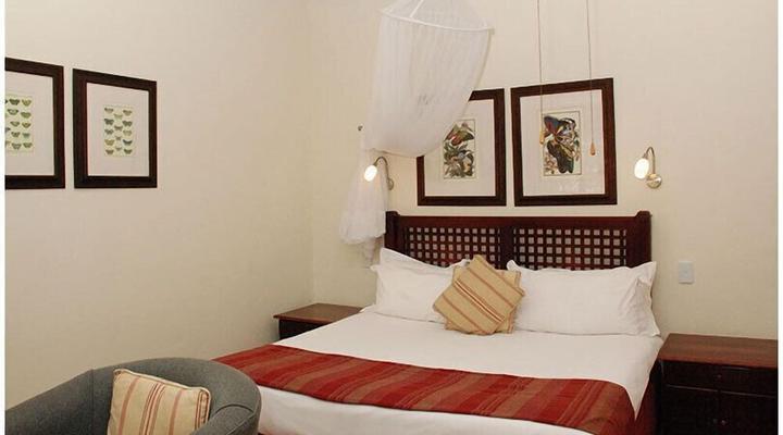 Hulala Lakeside Lodge