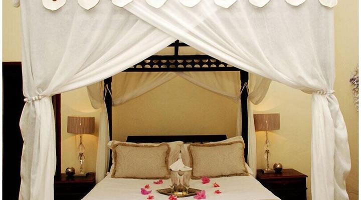 Hulala Lakeside Lodge