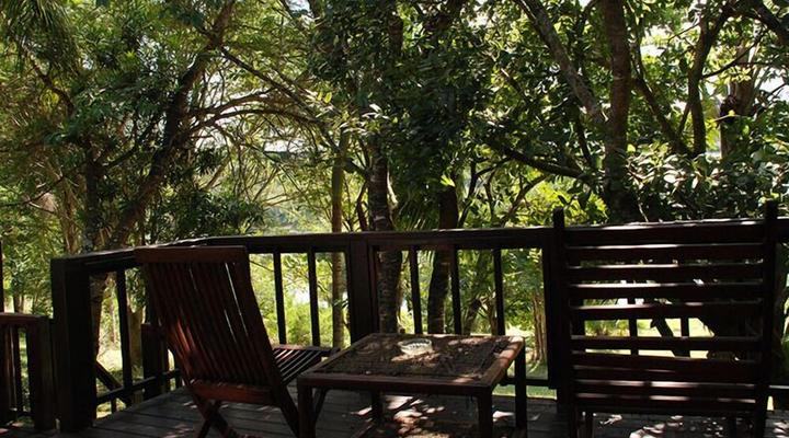Hulala Lakeside Lodge