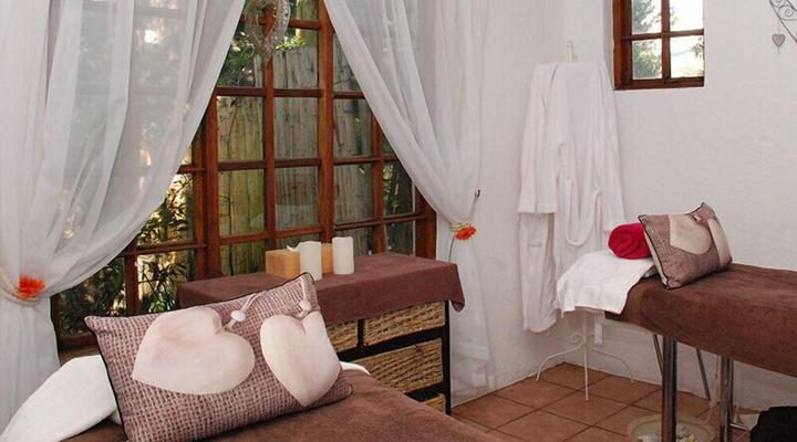 Hulala Lakeside Lodge