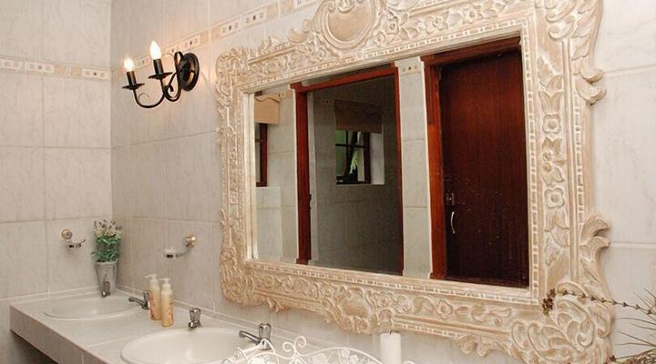 Hulala Lakeside Lodge