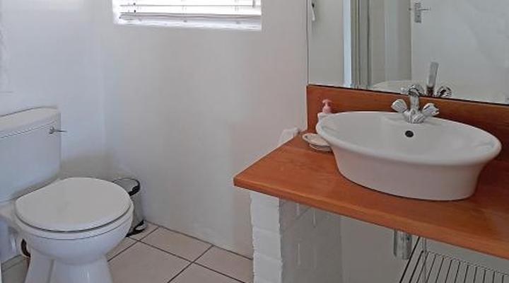 Roman Rock Apartments