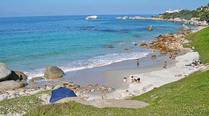 Roman Rock Apartments