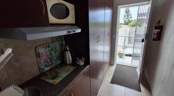 Melkbosstrand Bed and Breakfast