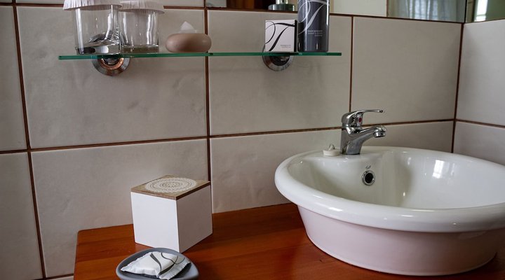 Buya Futhi Bed & Breakfast