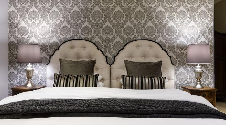 Riverside Boutique Hotel