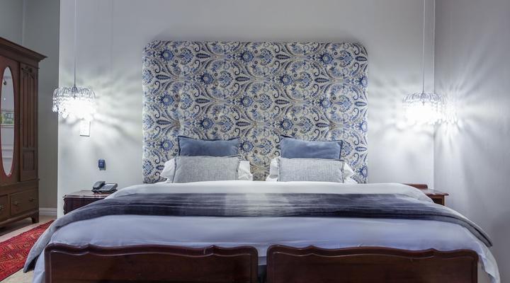 Riverside Boutique Hotel