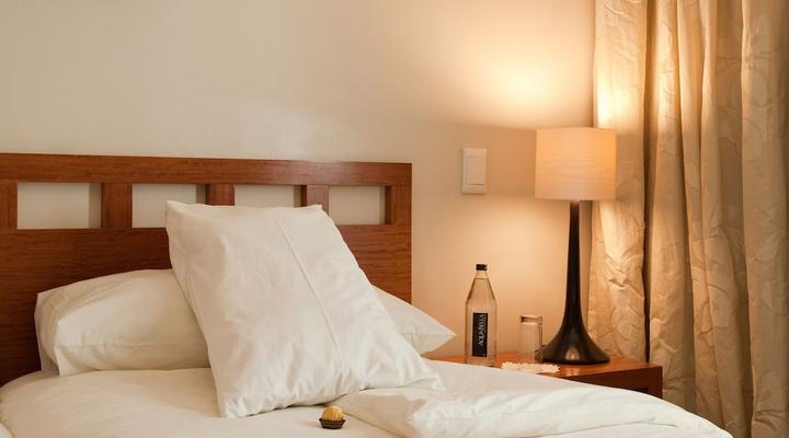 Cascade Country Manor