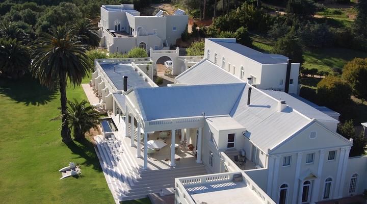 Cascade Country Manor