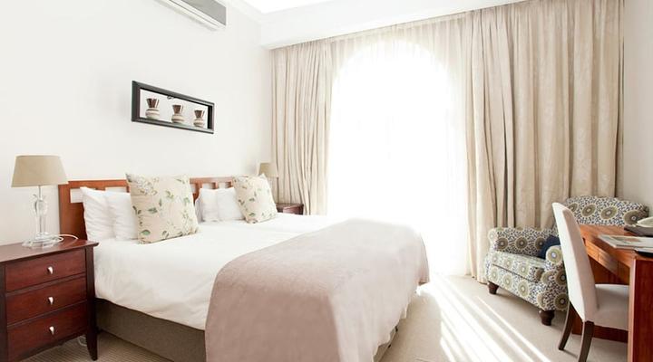 Cascade Country Manor