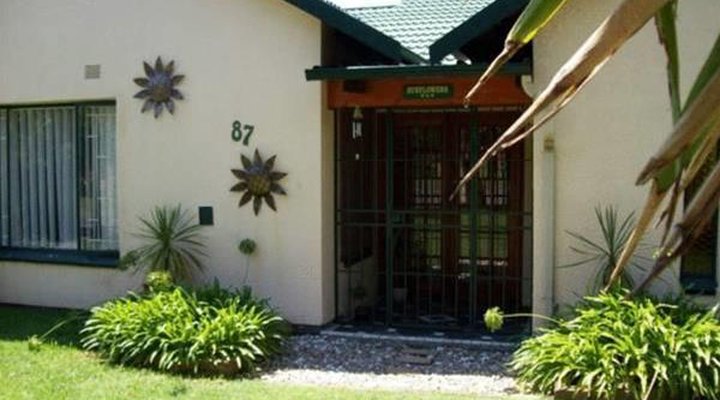 Sunflowers Guesthouse