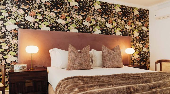 Les Chambres Guest House