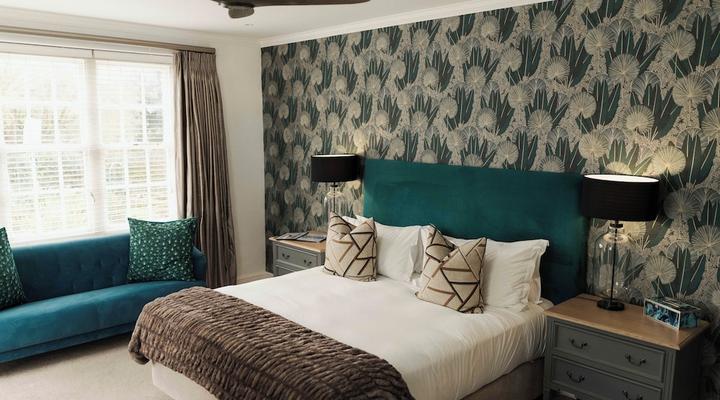 Les Chambres Guest House