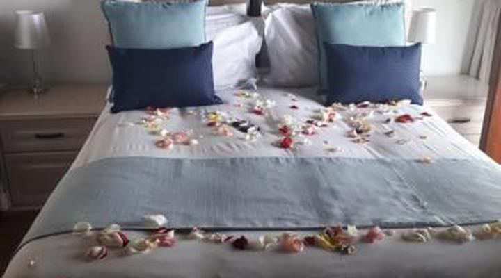 Hartbeespoortdam Lodge