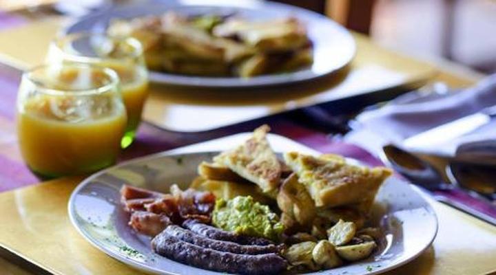 Hartbeespoortdam Lodge